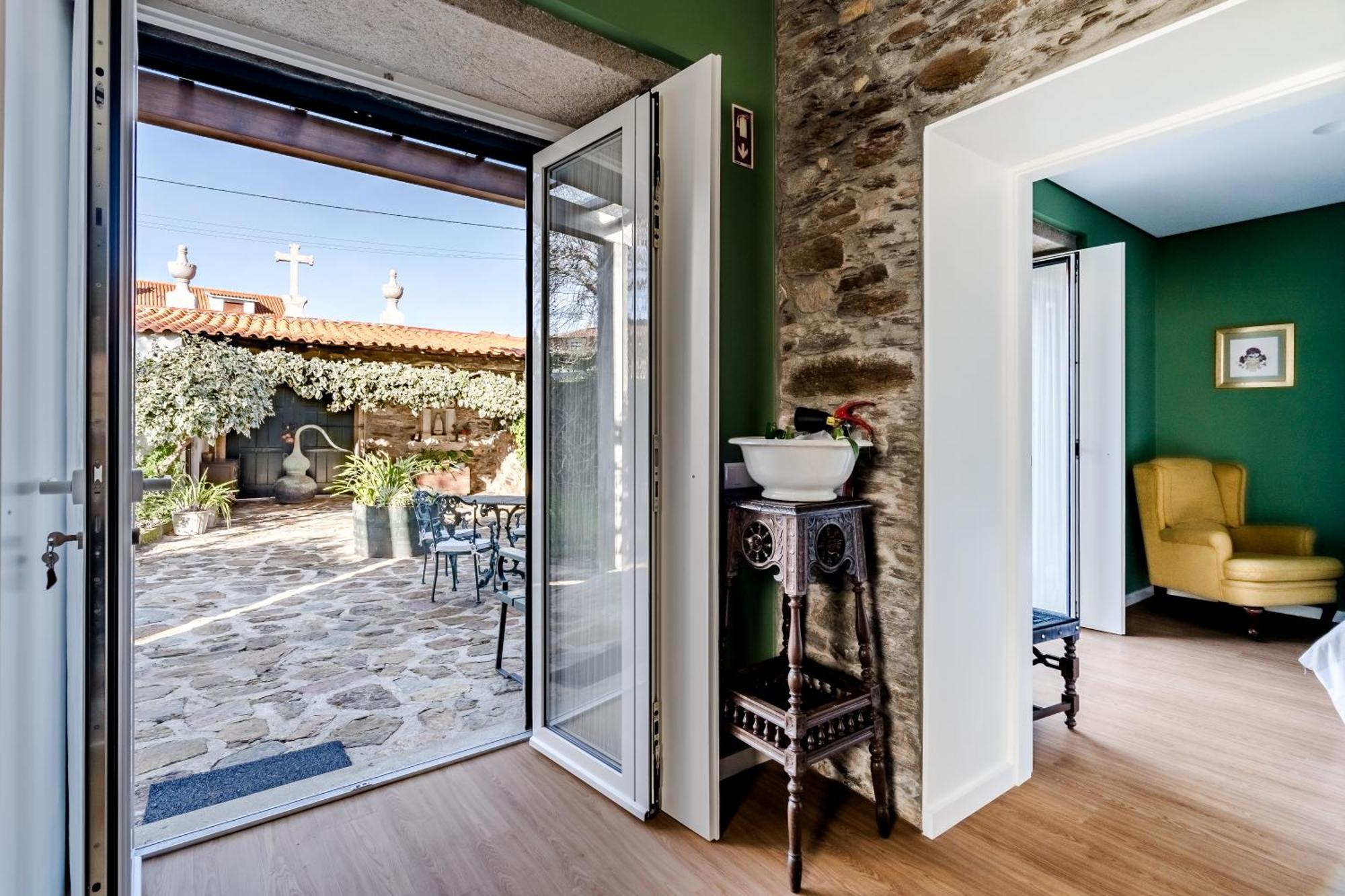 Casa Dos Arcos Apartment กามีนญา ภายนอก รูปภาพ